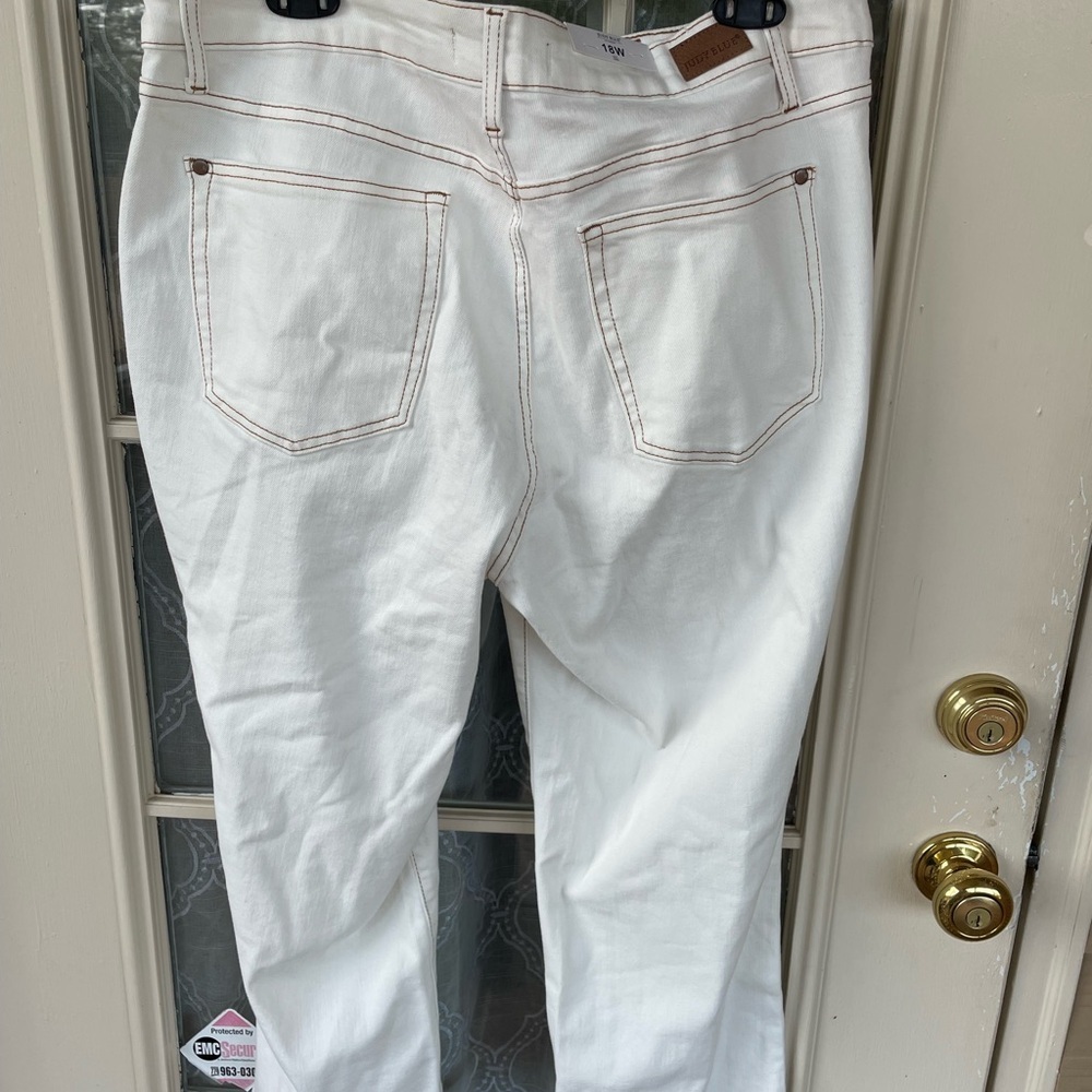 🤍 Judy Blue High-Waist Cropped Bootcut Jeans – Ecru/White (18W) ✨ NWT - Picture 3 of 11